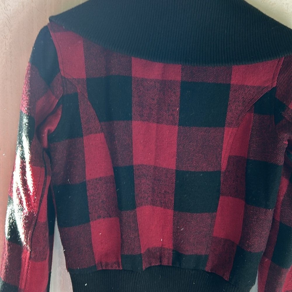 Jacket - Picture 6 of 10
